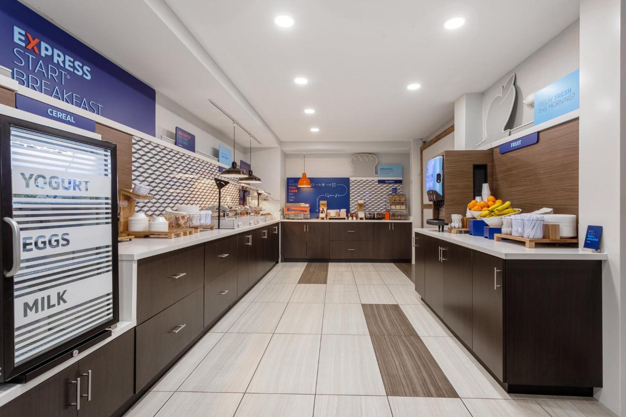 Holiday Inn Express & Suites - Miramar By Ihg Exterior foto