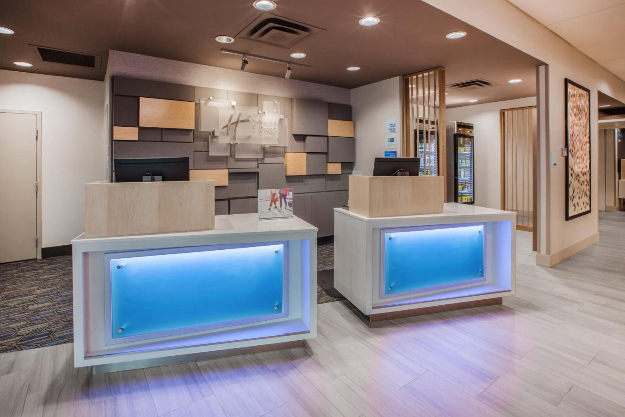Holiday Inn Express & Suites - Miramar By Ihg Exterior foto